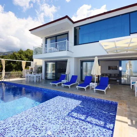 Vilă 2 Bedroom Private Indoor Outdoor Pool And Jakuzzi *