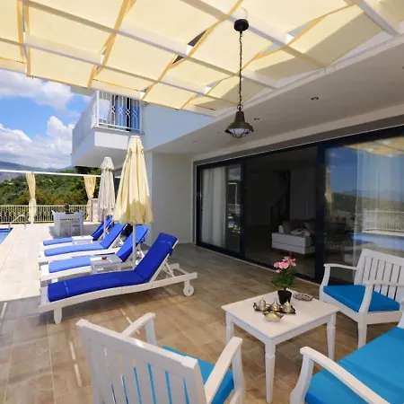 2 Bedroom Private Indoor Outdoor Pool And Jakuzzi Vilă *